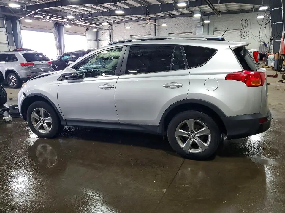 2015 TOYOTA RAV4 XLE  