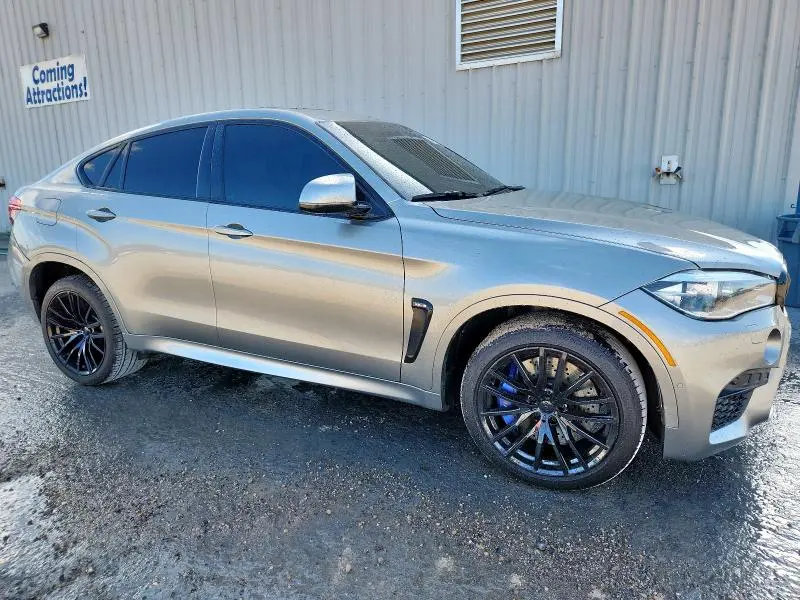 2017 BMW X6 M  