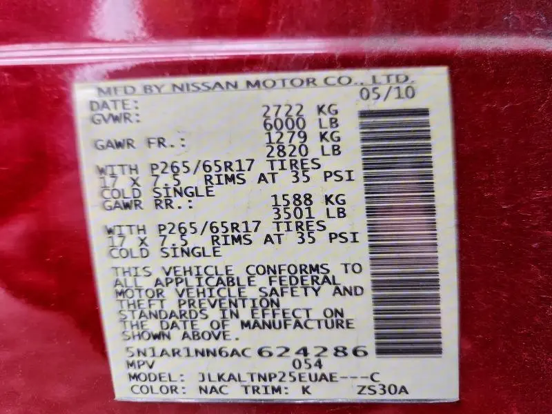 2010 NISSAN PATHFINDER S  