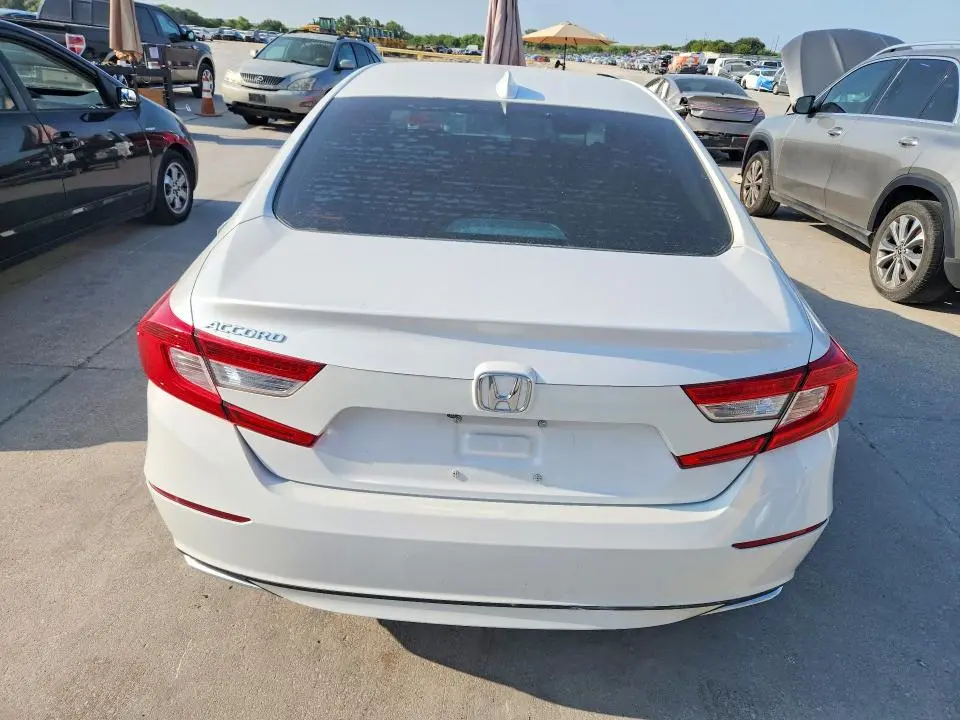 2020 HONDA ACCORD LX  