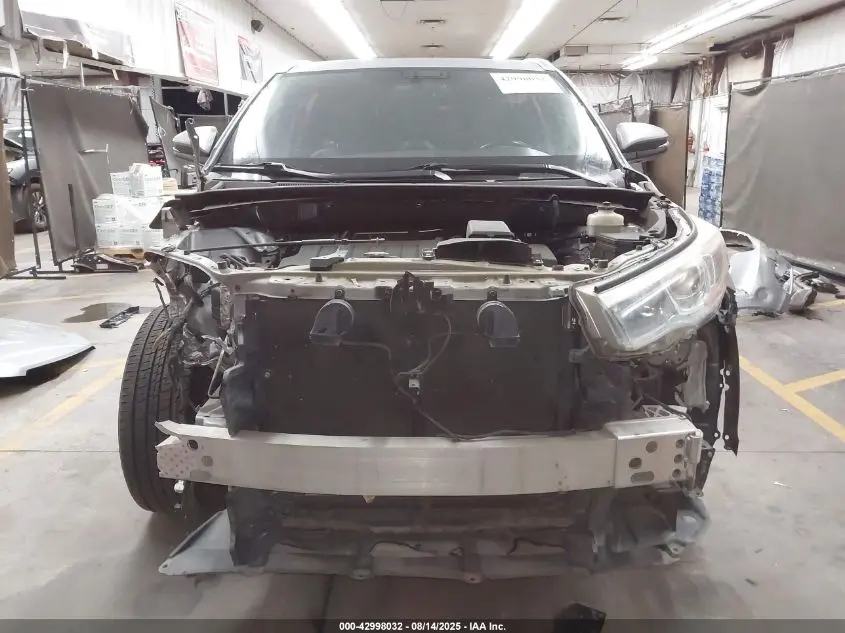 2015 TOYOTA HIGHLANDER LIMITED V6