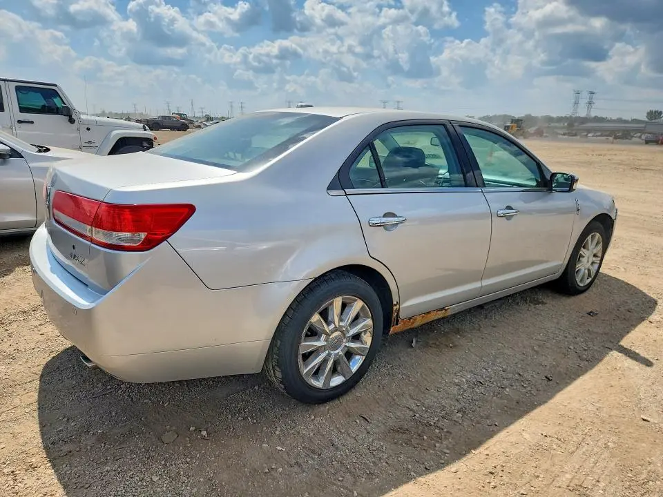 2012 LINCOLN MKZ   