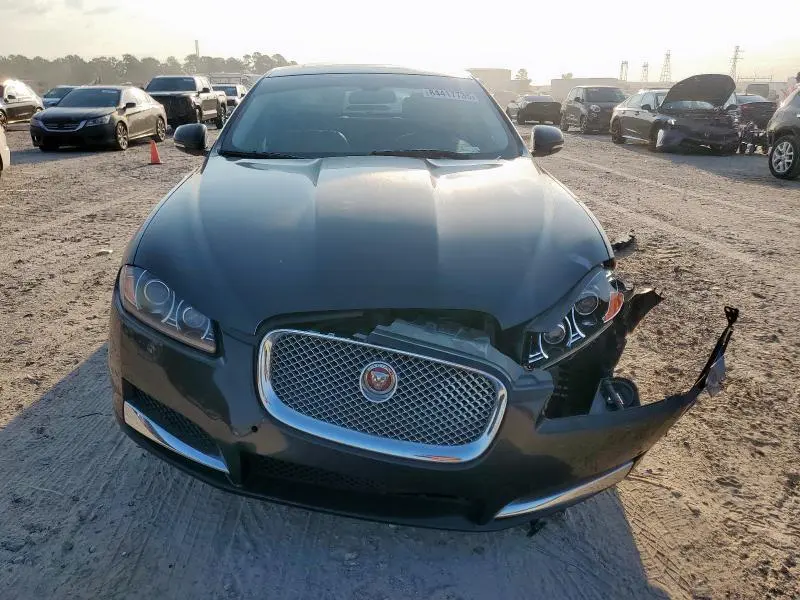 2015 JAGUAR XF 2.0T PREMIUM