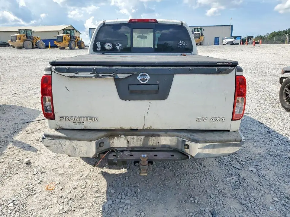 2016 NISSAN FRONTIER SV  