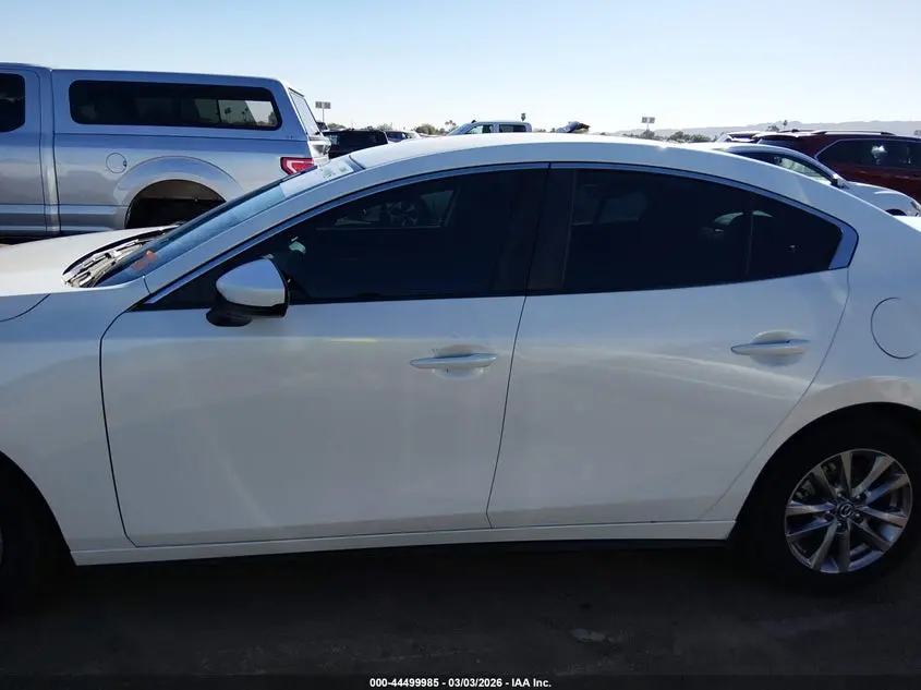 2022 MAZDA MAZDA3 2.5 S