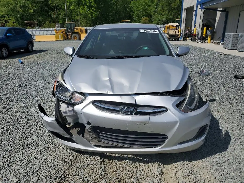 2015 HYUNDAI ACCENT GLS  