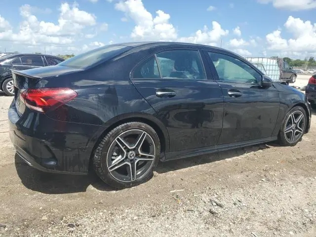 2020 MERCEDES-BENZ A 220  