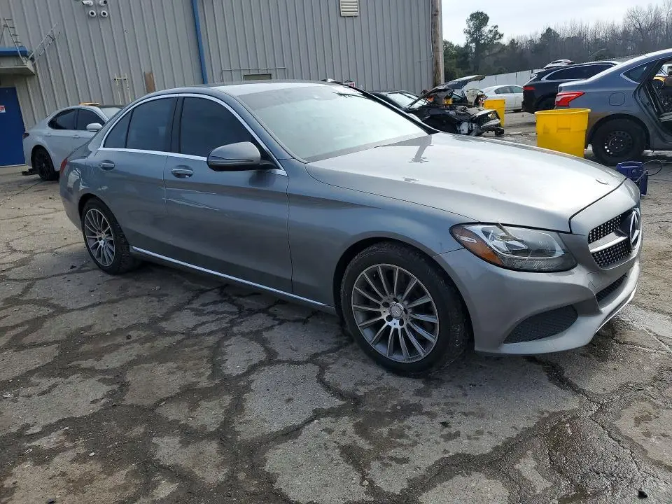2016 MERCEDES-BENZ C 300  