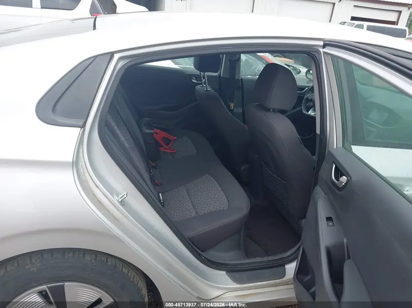 2018 HYUNDAI IONIQ HYBRID BLUE