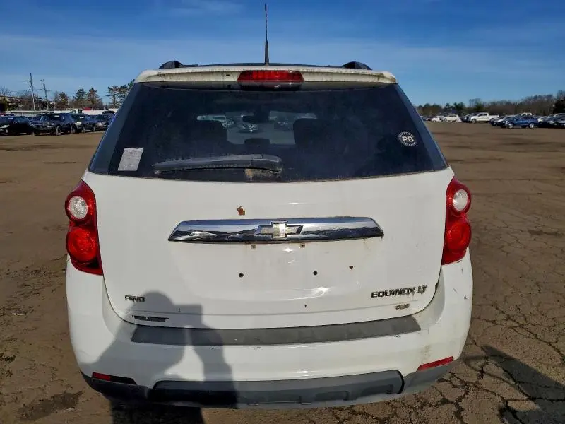 2010 CHEVROLET EQUINOX LT  