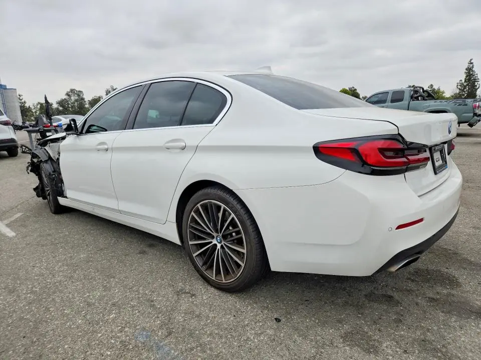 2022 BMW 530E   