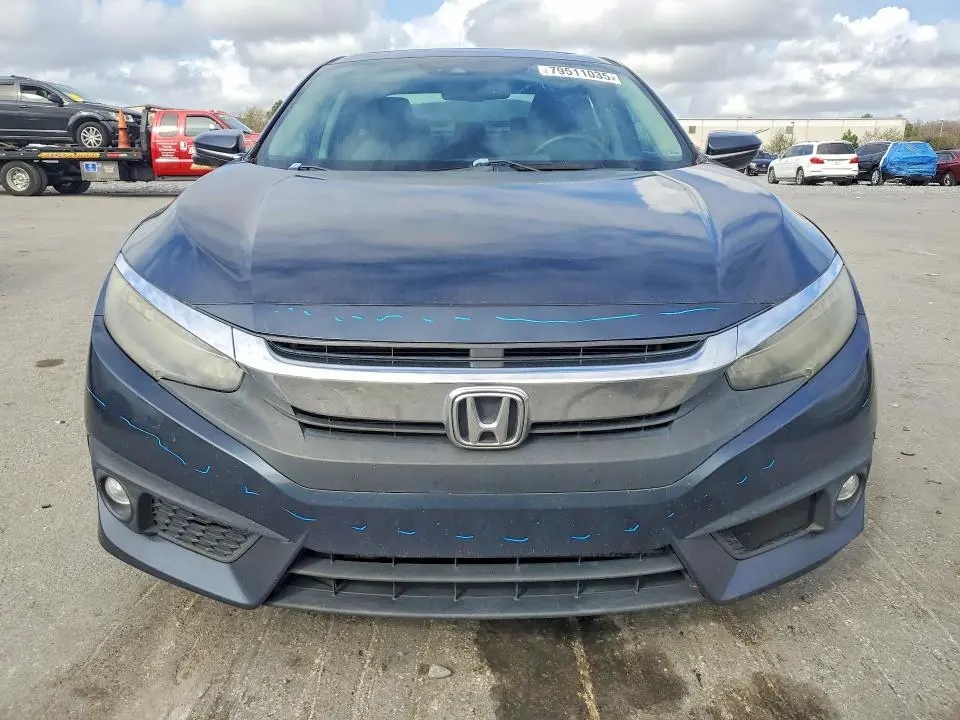 2017 HONDA CIVIC TOURING  