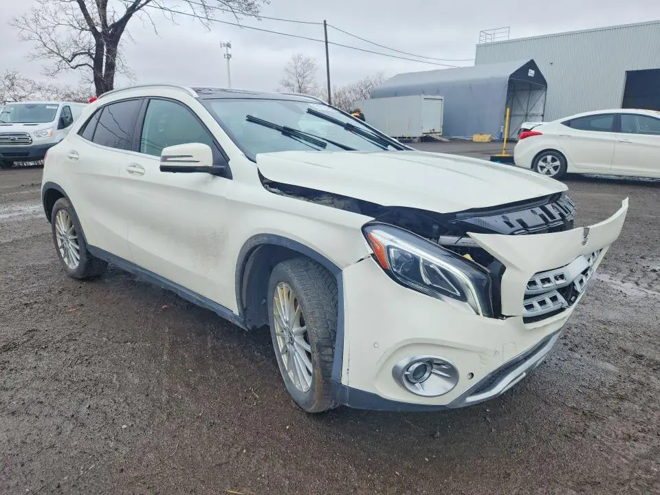 2018 MERCEDES-BENZ GLA 250 4MATIC  
