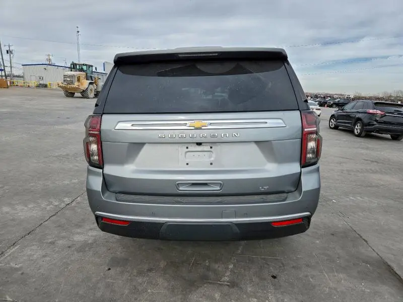 2024 CHEVROLET SUBURBAN C1500 LT  