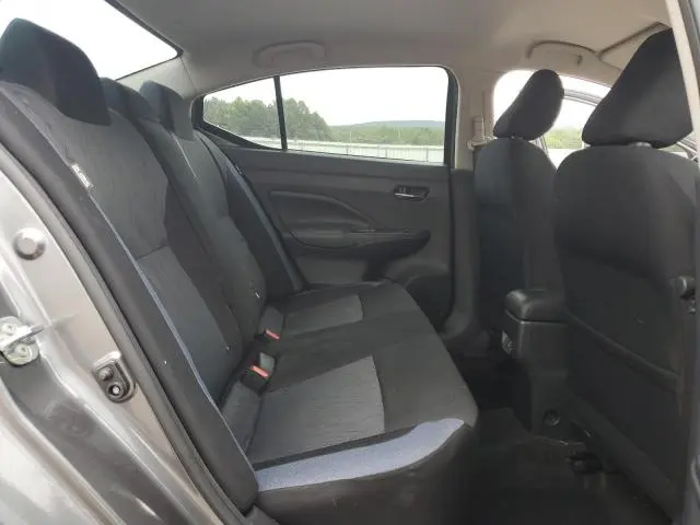 2024 NISSAN VERSA SV  