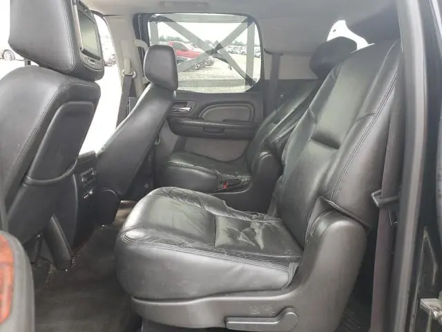 2012 CADILLAC ESCALADE ESV LUXURY  