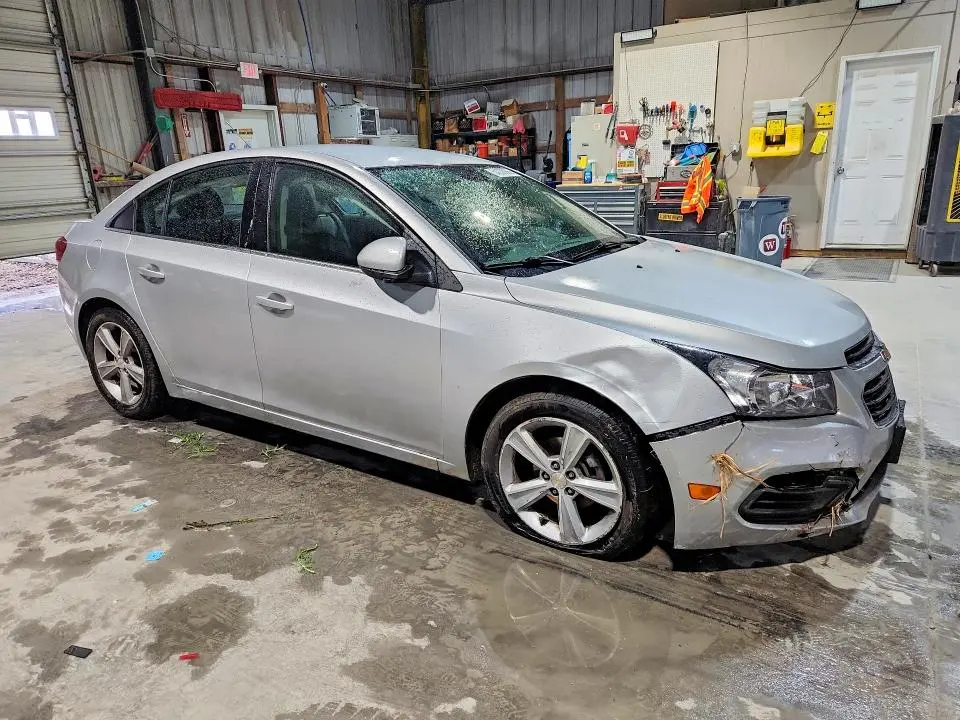 2015 CHEVROLET CRUZE LT  