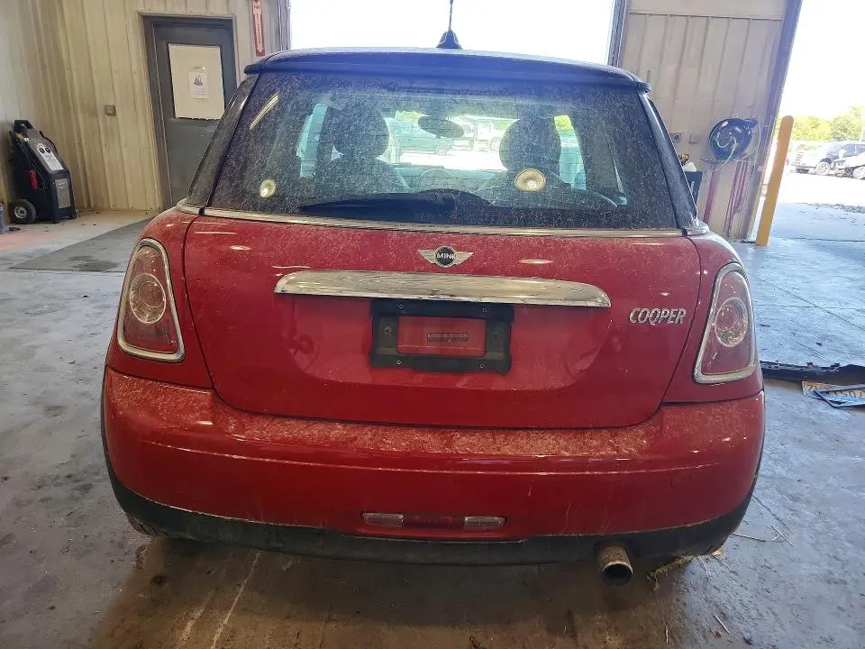 2013 MINI COOPER BASE  