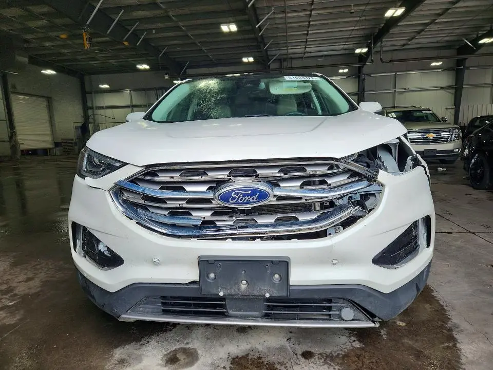 2021 FORD EDGE TITANIUM  