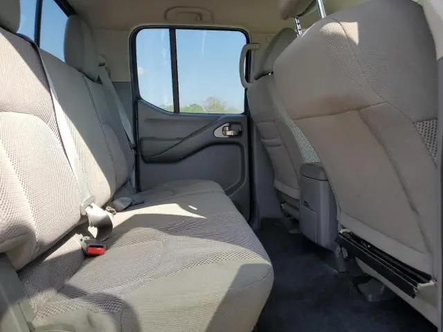 2019 NISSAN FRONTIER S  