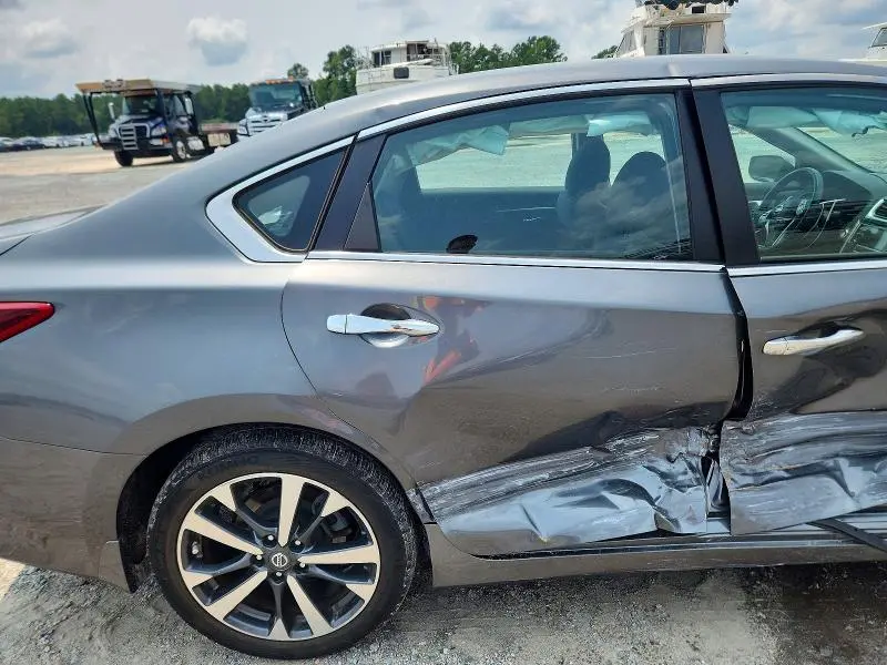 2017 NISSAN ALTIMA 2.5 SR  