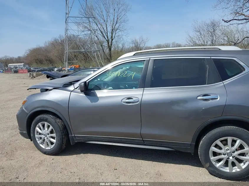 2017 NISSAN ROGUE SV