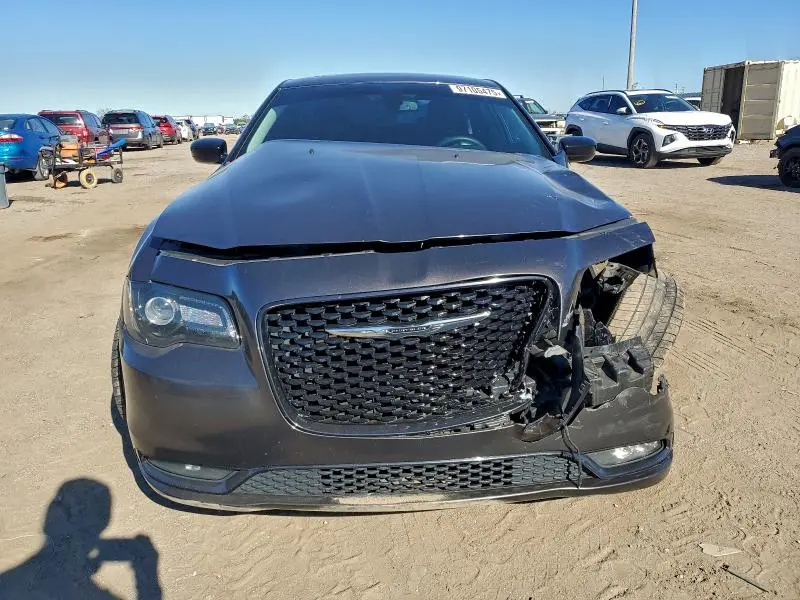 2017 CHRYSLER 300 LIMITED  