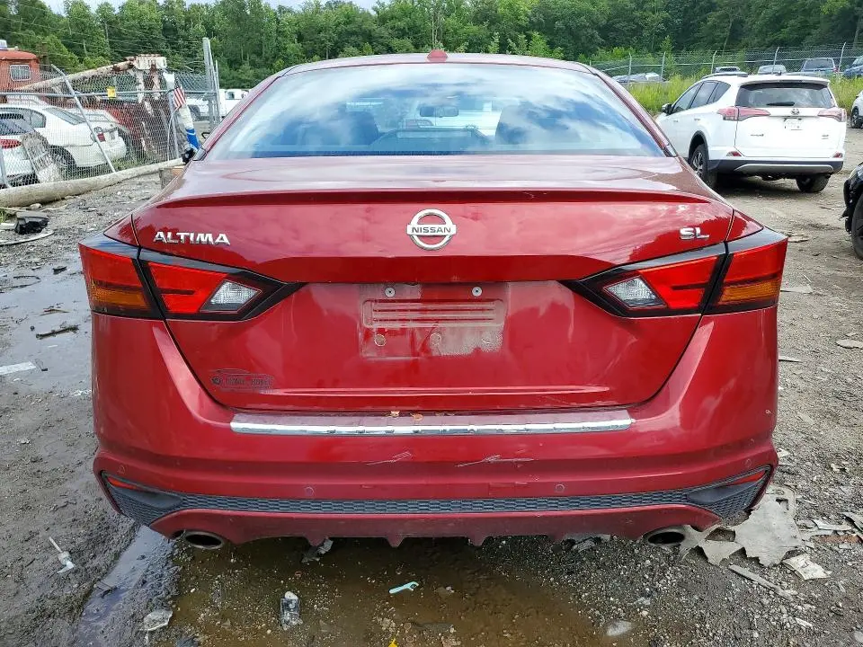 2021 NISSAN ALTIMA SL  