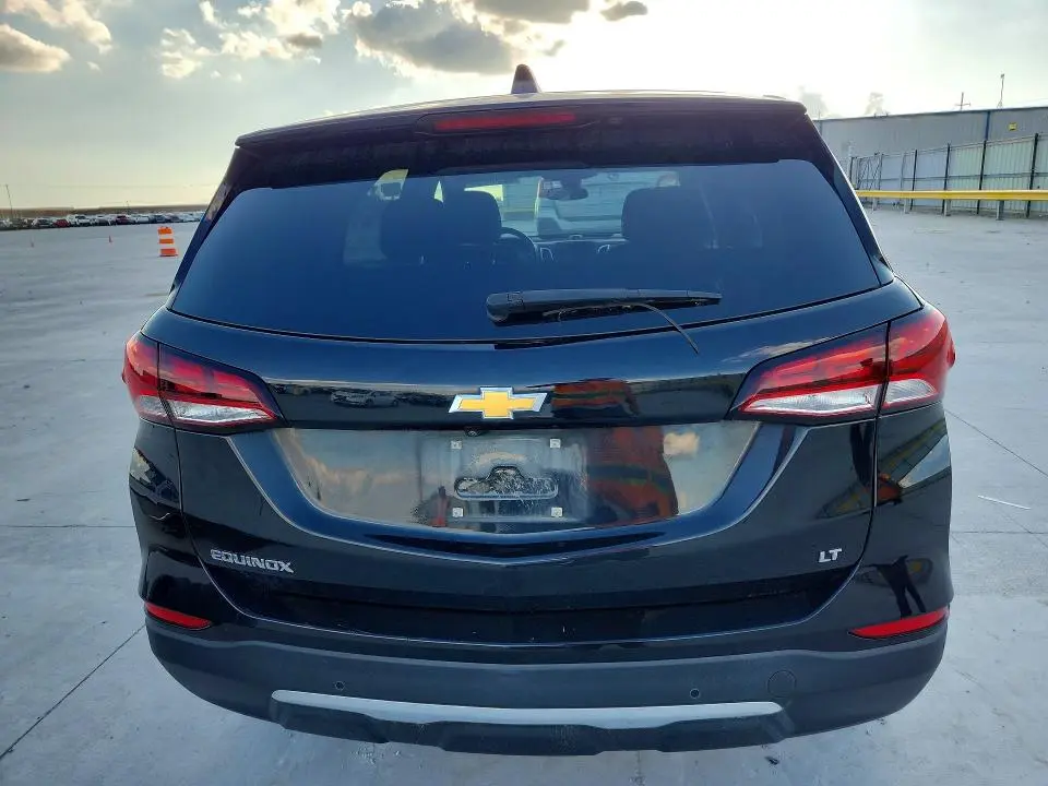 2022 CHEVROLET EQUINOX LT  