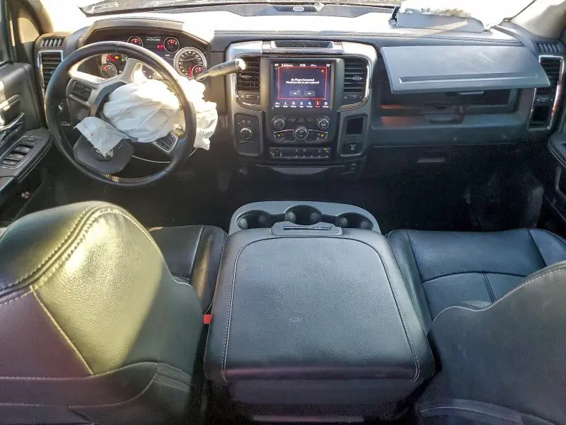 2018 RAM 3500 LARAMIE  