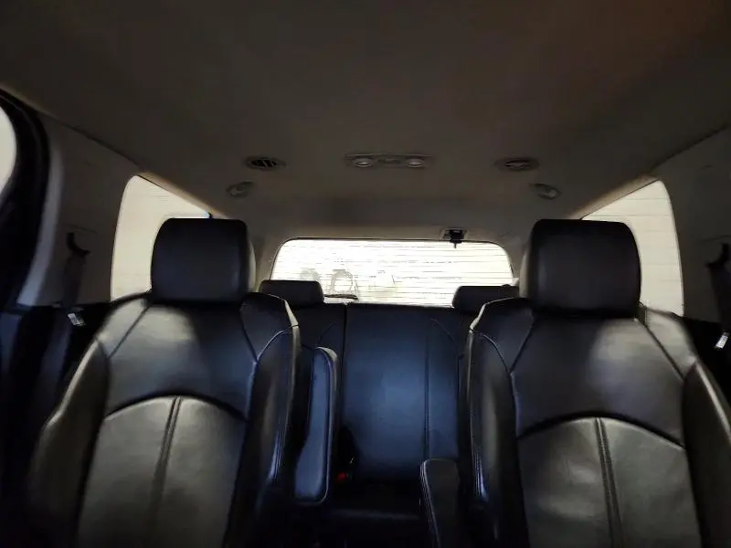 2012 GMC ACADIA SLT-1  