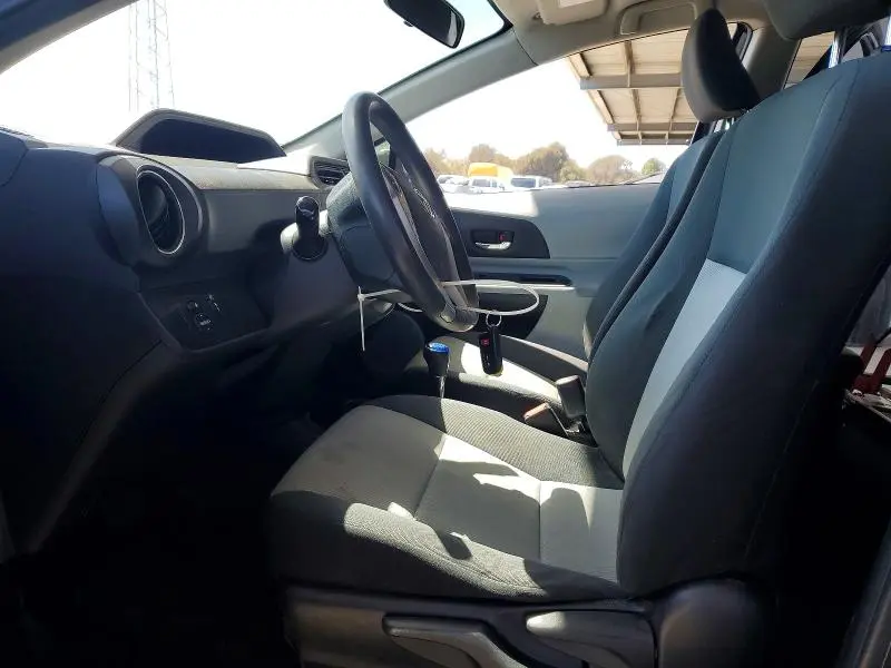 2014 TOYOTA PRIUS C THREE  