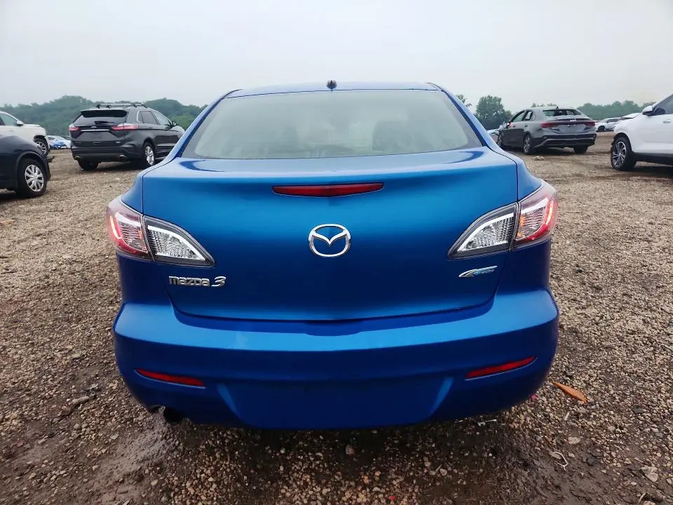 2012 MAZDA 3 I  