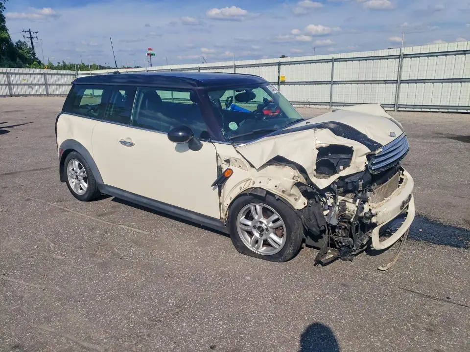 2014 MINI COOPER CLUBMAN  