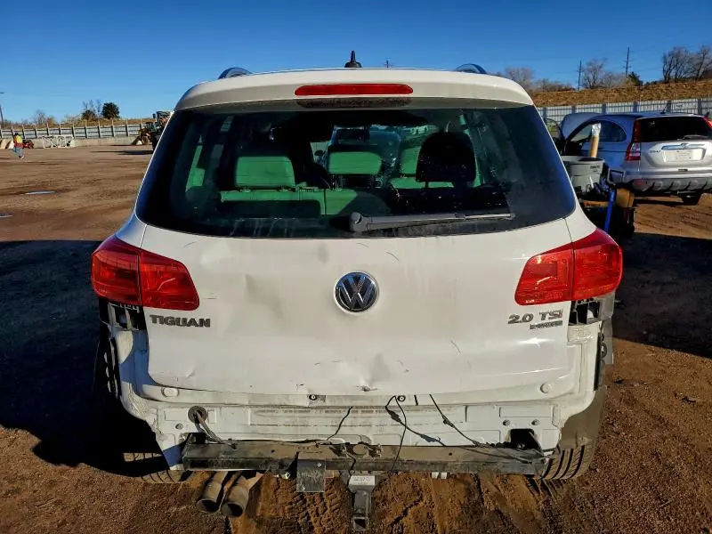 2012 VOLKSWAGEN TIGUAN S  