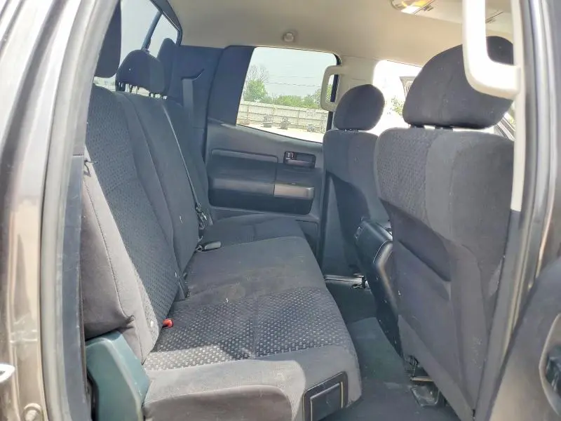 2013 TOYOTA TUNDRA DOUBLE CAB SR5  