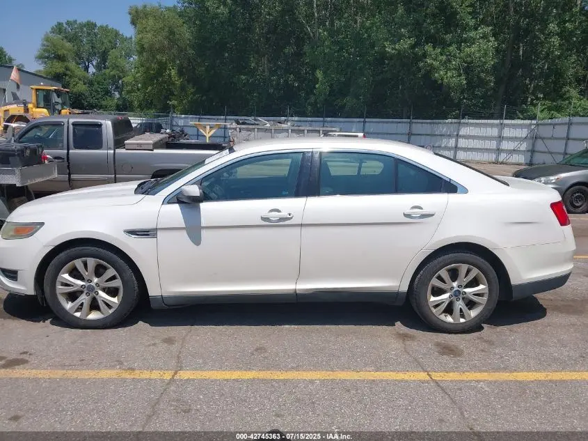 2011 FORD TAURUS SEL