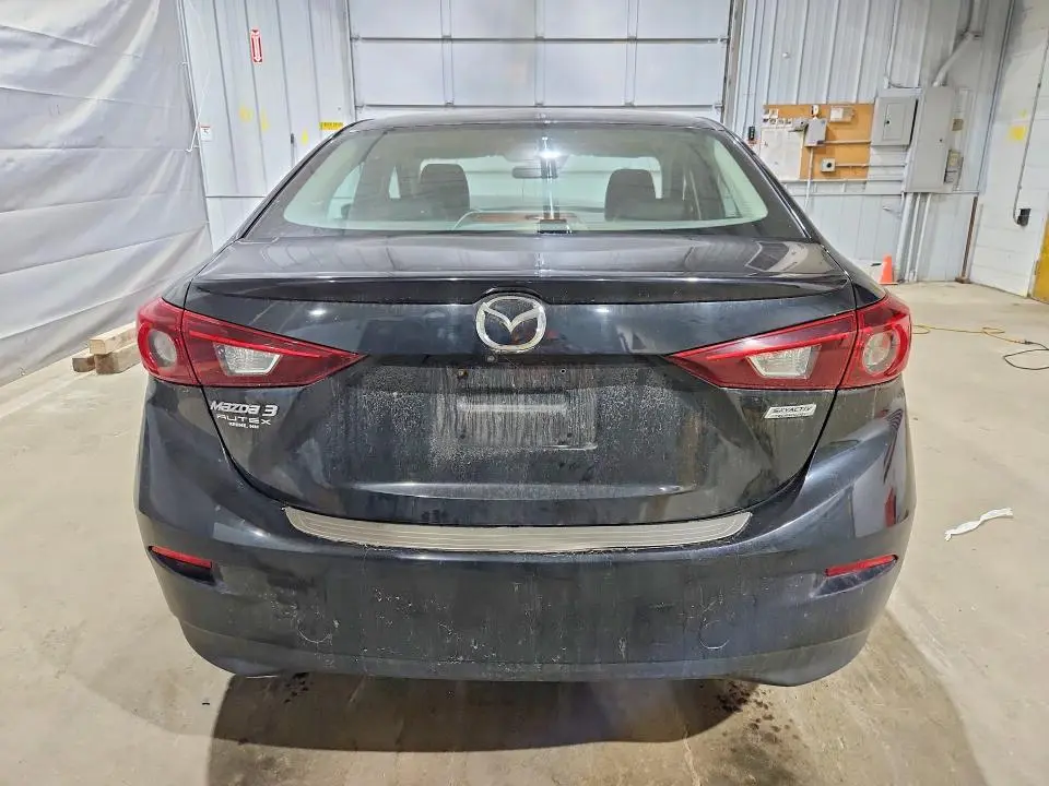 2018 MAZDA 3 TOURING  