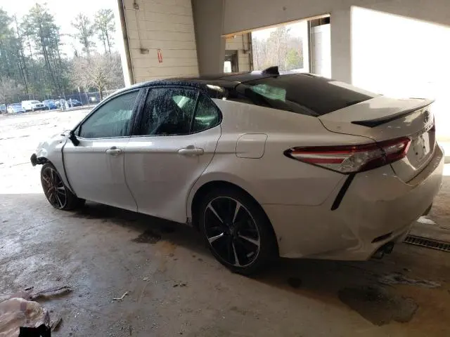 2020 TOYOTA CAMRY XSE  