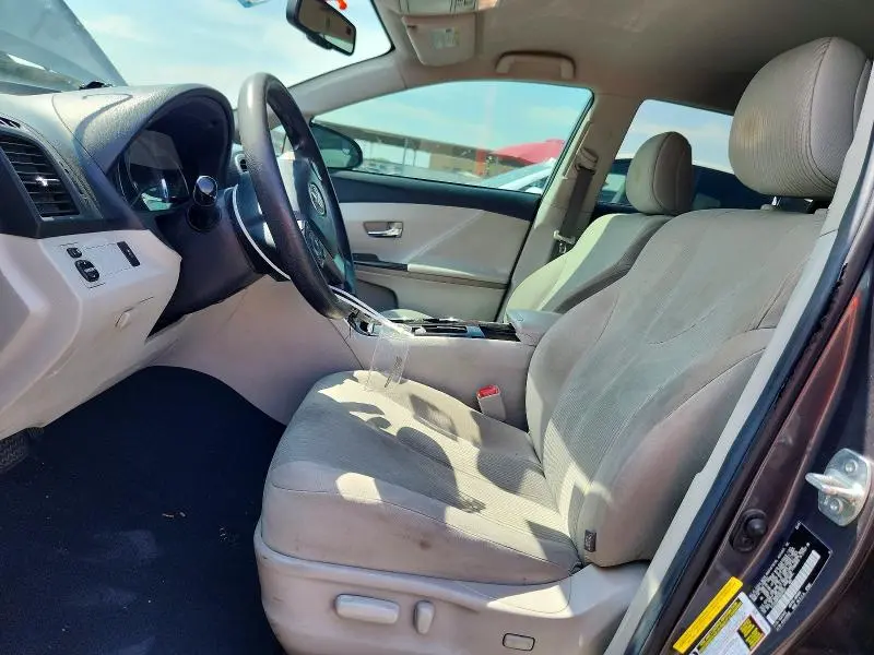 2013 TOYOTA VENZA LE  