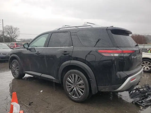 2025 NISSAN PATHFINDER SL  