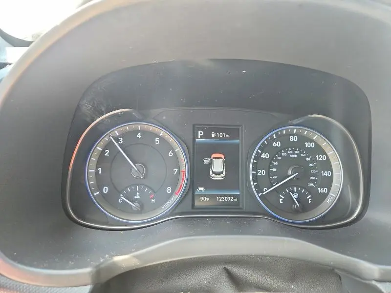 2020 HYUNDAI KONA SEL PLUS  