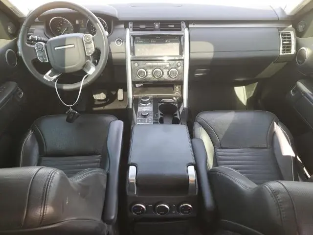 2017 LAND ROVER DISCOVERY HSE LUXURY  