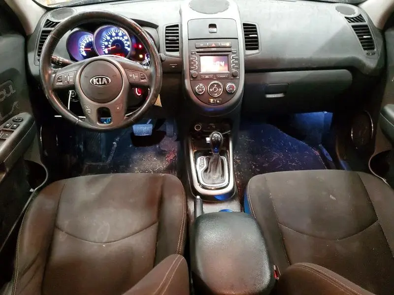 2013 KIA SOUL +  