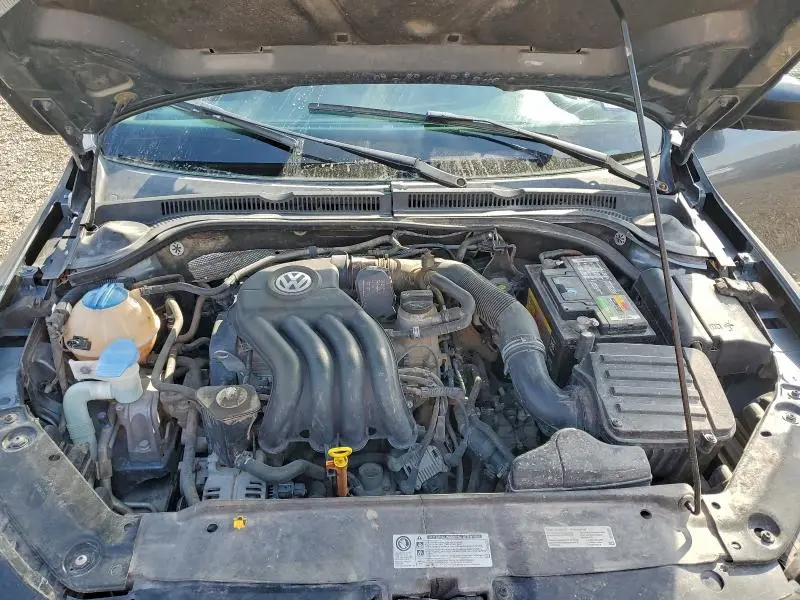 2014 VOLKSWAGEN JETTA BASE  