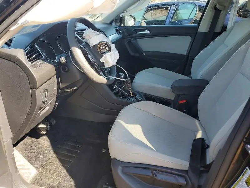 2018 VOLKSWAGEN TIGUAN S  