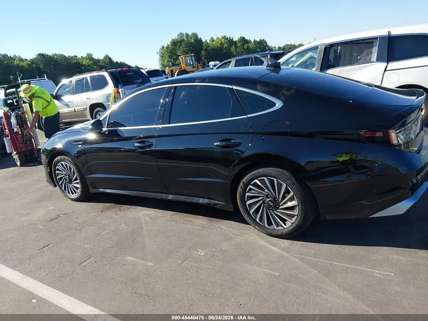 2026 HYUNDAI SONATA HYBRID LIMITED