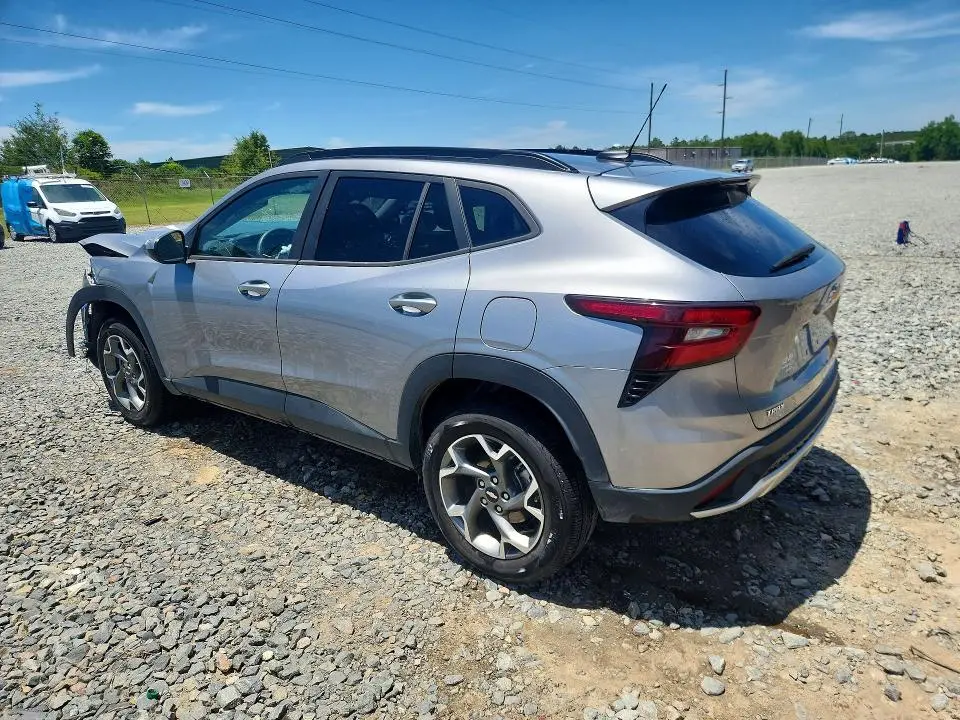 2025 CHEVROLET TRAX 1LT  