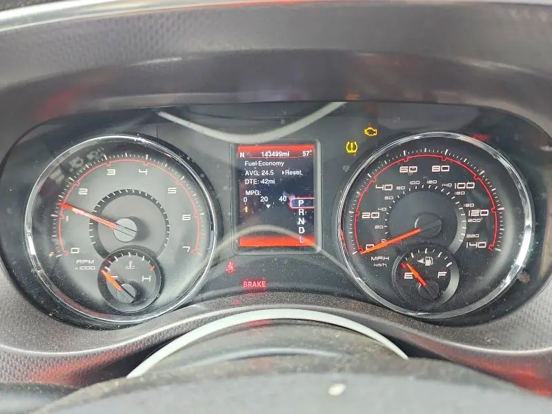 2014 DODGE CHARGER SXT  
