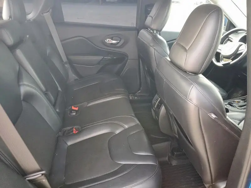 2021 JEEP CHEROKEE LATITUDE PLUS  